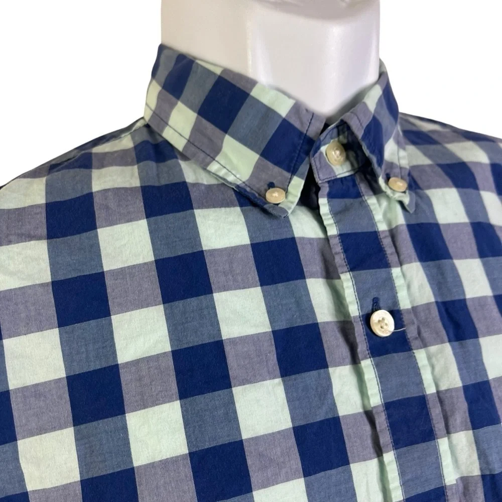 J.Crew Men’s Casual Shirt Button down Plaid Size M